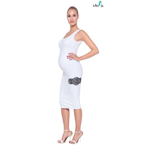 mina roe maternity wear.